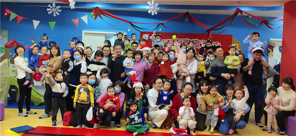 美吉姆煙臺(tái)萬(wàn)達(dá)中心：圣誕狂歡派對(duì)
